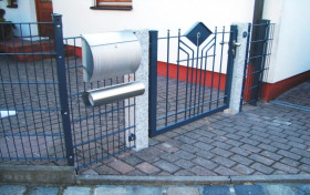 Tür mit Designfüllung Tür mit Designfüllung