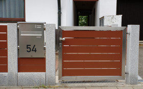 Türe mit Aluminiumfüllung Türe mit Aluminiumfüllung